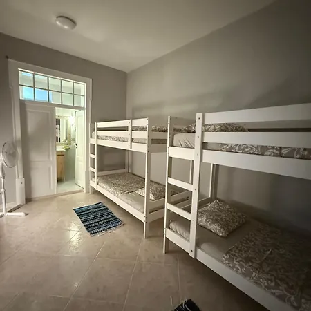 Hostel Coast *